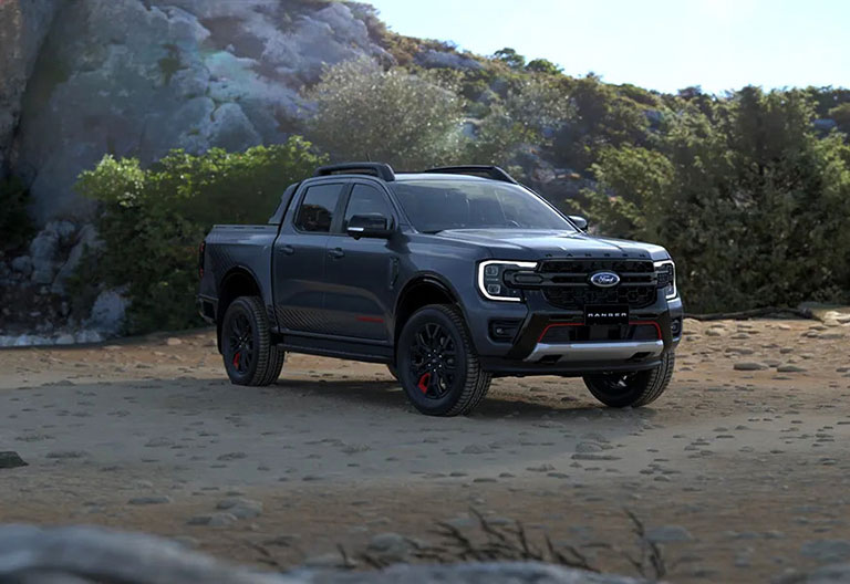Ford Ranger Stormtrak màu xám